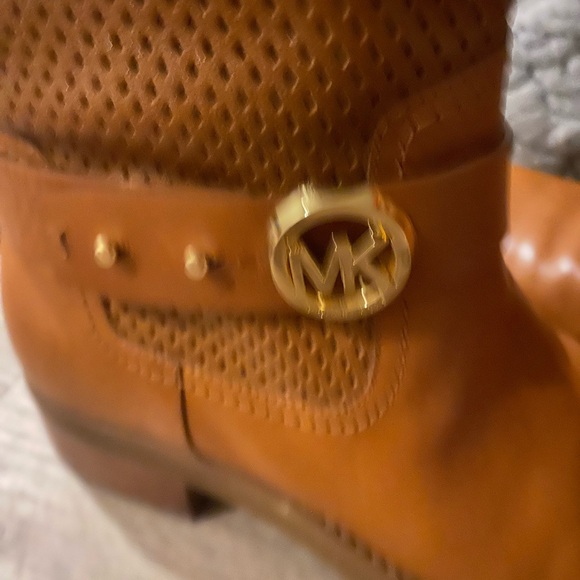 Michael Kors Brown Leather Boots with Plaid Lining - Picture 2 of 4